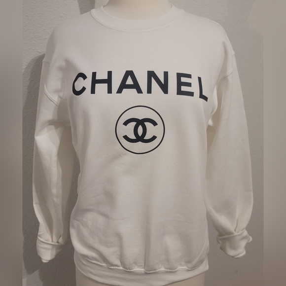 Gildan Sweaters - Fashion Sweater